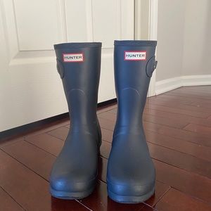 MEDIUM HUNTER BOOTS